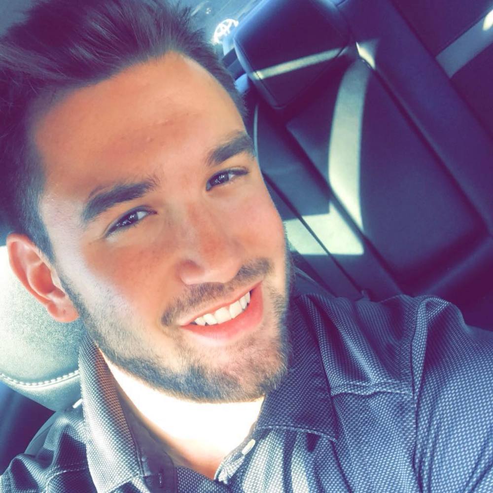 Meet your Posher, Alex